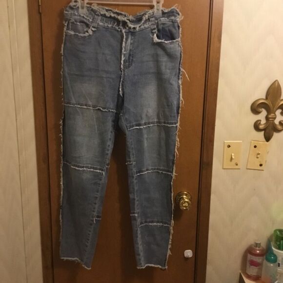 Elite Patchwork Light Wash Unfinished Raw Hem Skinny Jeans 13 - Picture 3 of 16